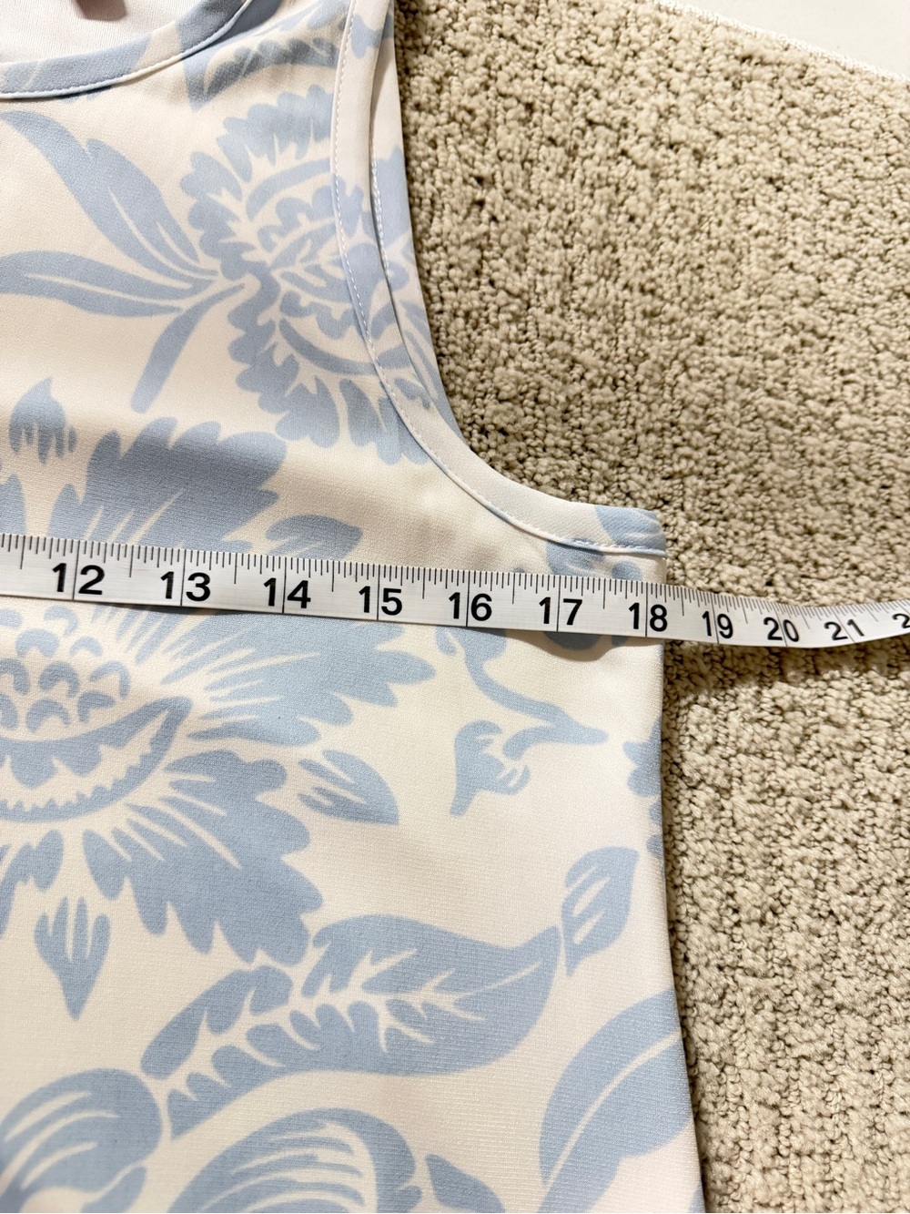 Vince Camuto Blue and White Floral Maxi Dress - Picture 6 of 7